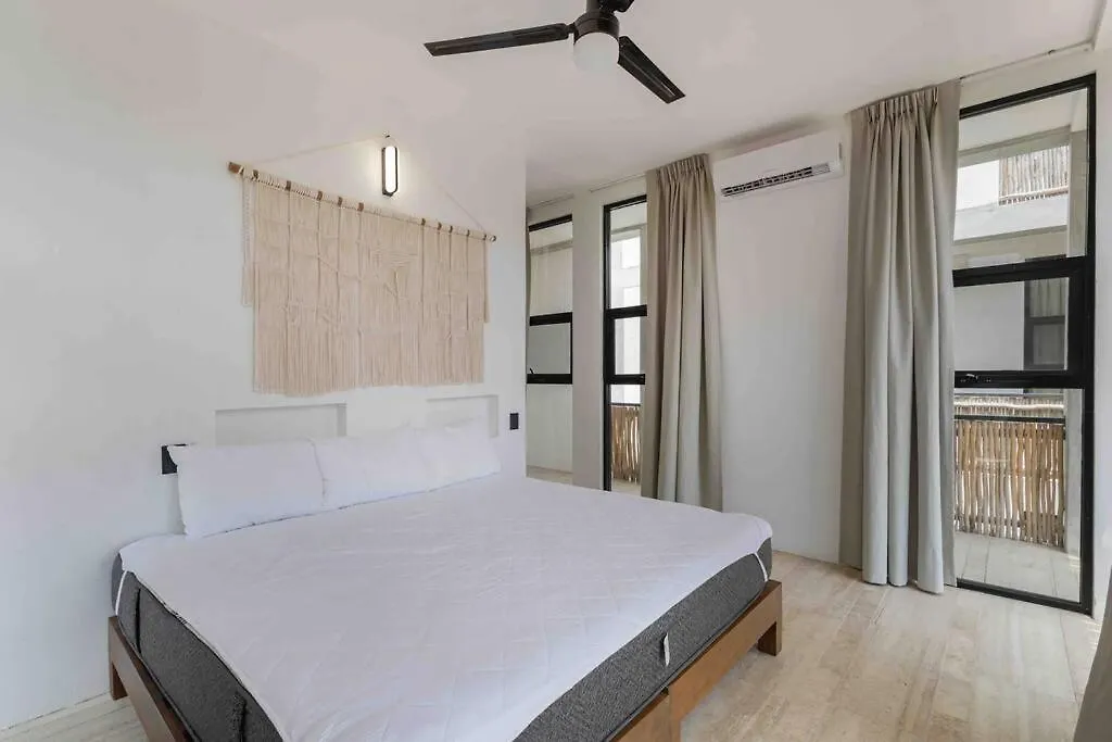 Brand New Villa Just 5 Min To Beach & Downtown! Tulum 0*,  Mexico