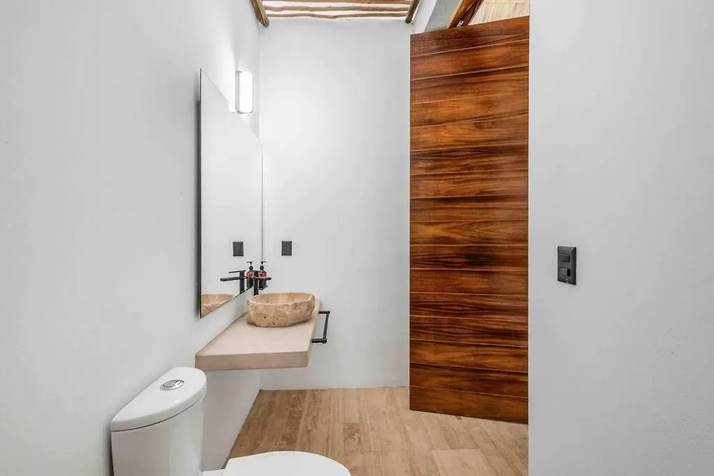 Brand New Villa Just 5 Min To Beach & Downtown! Tulum Apartment