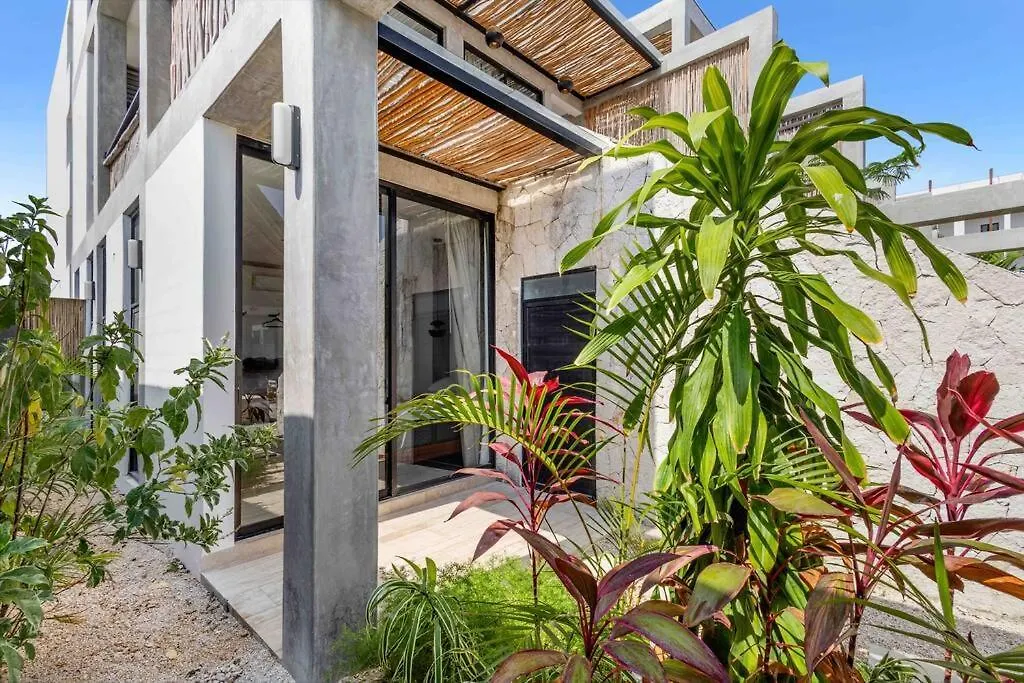 Brand New Villa Just 5 Min To Beach & Downtown! Tulum Apartment