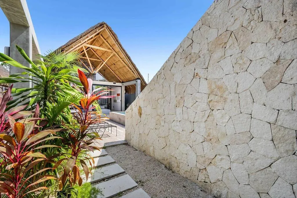 Brand New Villa Just 5 Min To Beach & Downtown! Tulum Apartment